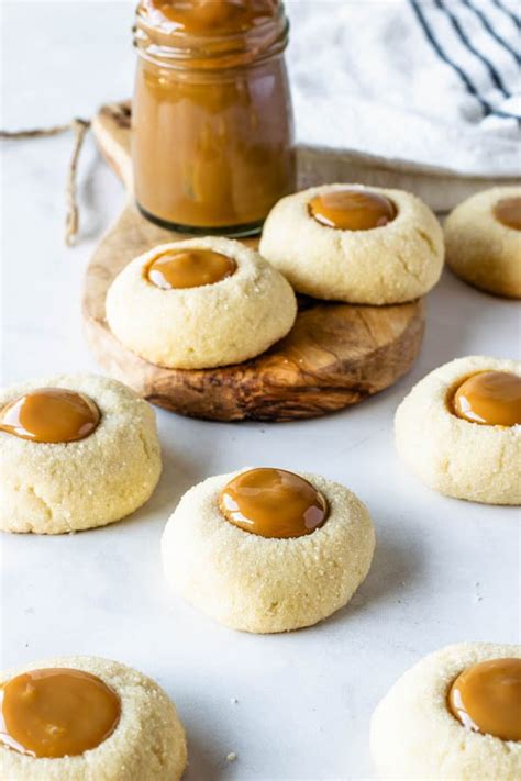 dulce-de-leche-cookies-with-video-pies-and-tacos image