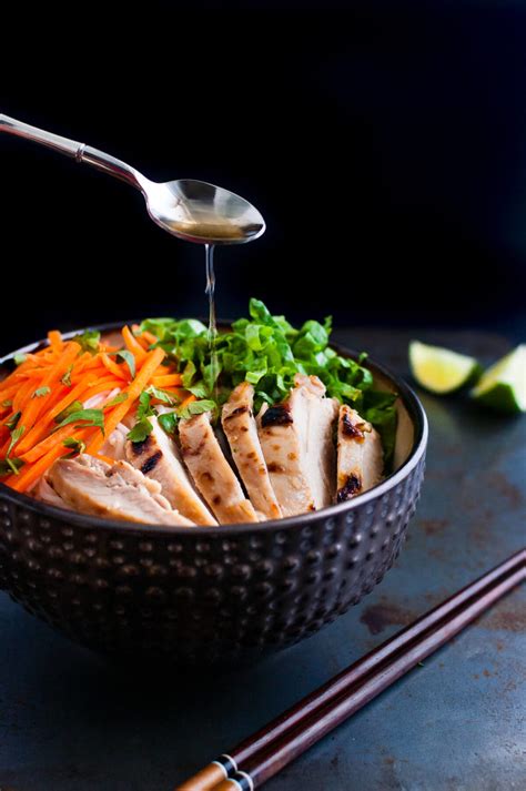 vietnamese-grilled-chicken-with-rice-vermicelli-noodles image