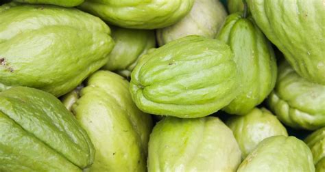 how-to-grill-chayote-squash-our-everyday-life image