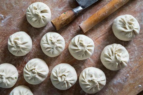 a-guide-to-7-types-of-chinese-dumplings-the-spruce-eats image