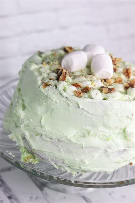 pineapple-pistachio-marshmallow-cream-cake-daily image