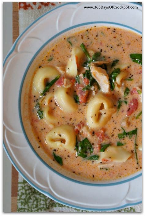 slow-cooker-creamy-tortellini-spinach-and-chicken image
