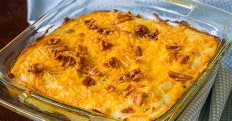 cheesy-loaded-meatloaf-casserole-live-play-eat image