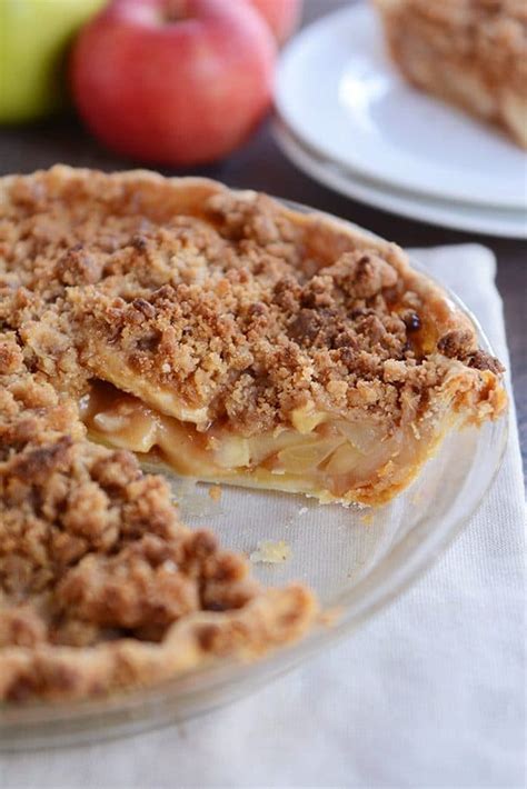 easy-apple-crumble-pie-recipe-mels-kitchen-cafe image