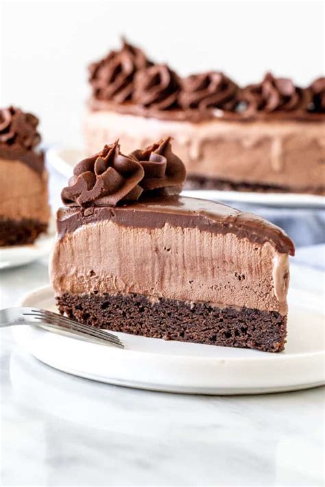 chocolate-ice-cream-cake-just-so-tasty image