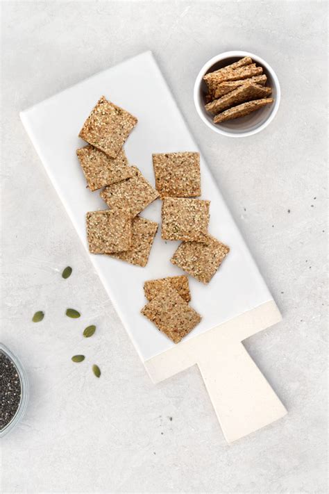 chia-seed-crackers-vegan-paleo-low-carb-nutrition image