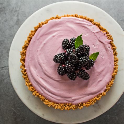 blackberry-cream-pie-bake-it-with-love image