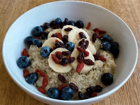 quinoa-breakfast-cereal-purfect-sunday-lifestyle-blog image
