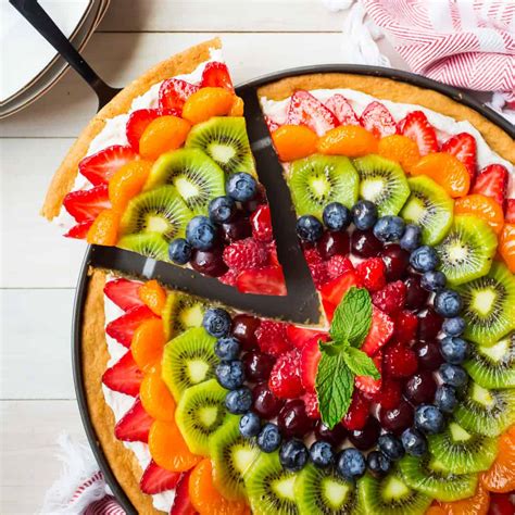 fruit-pizza-easy-to-make-so-gorgeous-baking-a image