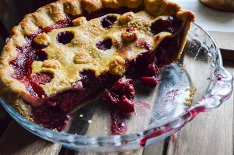 cherry-berry-pie-best-pie-recipe-in-jennies-kitchen image