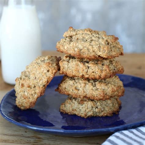 famous-oatmeal-cookies-recipe-quaker image