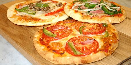 best-ham-and-cheese-pita-pizza-recipes-food image
