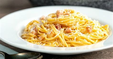 classic-carbonara-recipe-an-italian-in-my-kitchen image