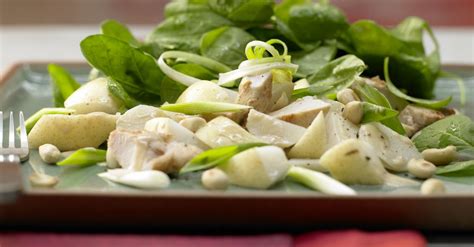 asian-spinach-salad-with-chicken-fillet-recipe-eat image