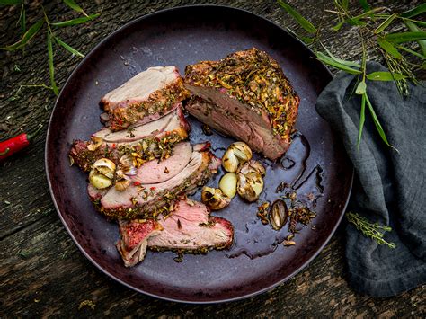 big-green-egg-leg-of-lamb-with-thyme-and-rosemary image