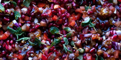 yotam-ottolenghi-tomato-and-pomegranate-salad image