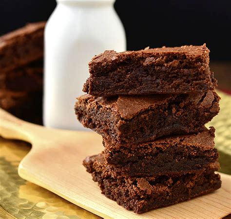 food-playlist-gluten-free-fudge-brownies image