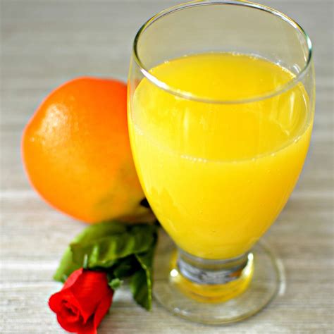 17-mimosa-recipes-to-brighten-your-brunch image