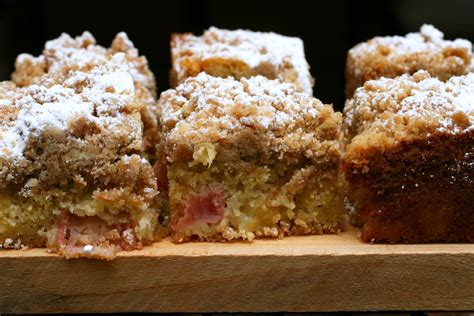 big-crumb-coffee-cake-smitten-kitchen image