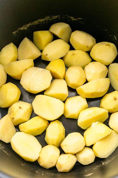 how-to-cook-potatoes-in-pressure-cooker-fast-food image