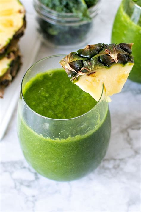 delicious-pineapple-ginger-kale-smoothie-the-travel-bite image