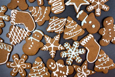 best-spicy-cut-out-gingerbread-cookies-dont-sweat image