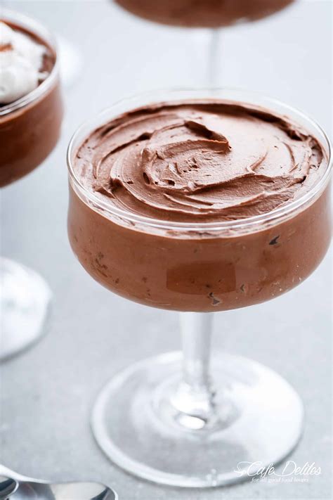 3-ingredient-double-chocolate-mousse-low-carb image