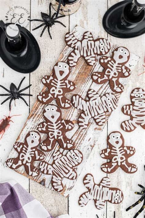 the-best-halloween-skeleton-cookies-and-mummy image