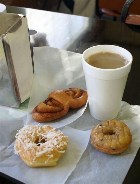 coffee-and-doughnuts-wikipedia image
