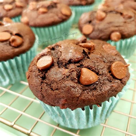 chocolate-banana-muffins-pinoycookingrecipes image