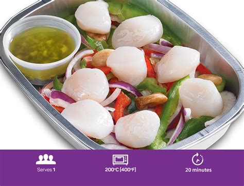 atlantic-sea-scallops-and-vegetables-with-garlic-and image