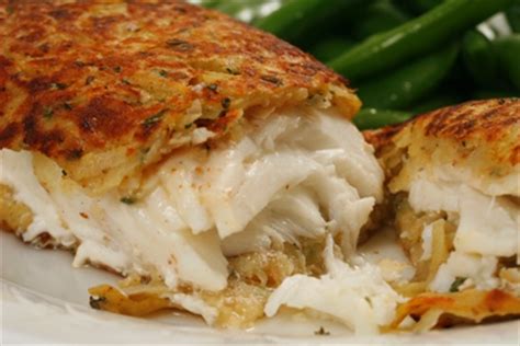 potato-crusted-halibut-recipe-country-grocer image