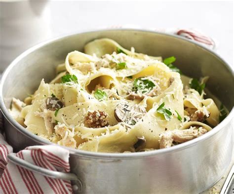 pappardelle-with-chicken-and-creamy-mushroom-sauce image