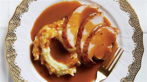28-best-turkey-gravy-recipes-for-thanksgiving-epicurious image