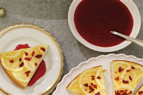 cranberry-coulis-canadian-goodness image
