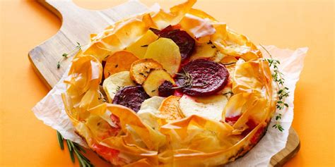 savory-apple-tart-with-flaky-phyllo-crust-live-eat-learn image