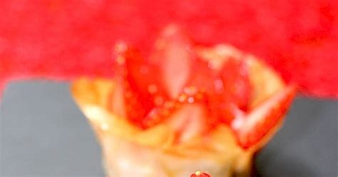 10-best-phyllo-dough-dessert-with-strawberries image