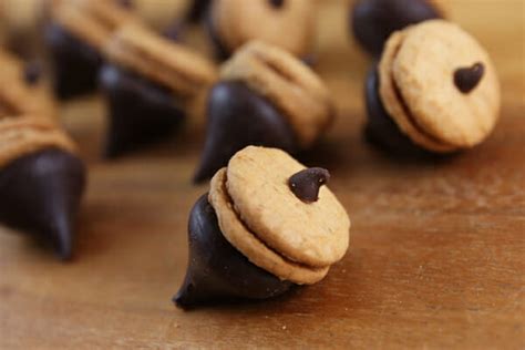 easy-acorn-treats-two-ways-our-best-bites image