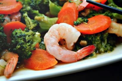shrimp-and-broccoli-in-garlic-sauce-tasty-kitchen image