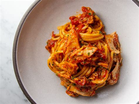 pasta-al-tonno-pasta-with-tomatoes-and-tuna image