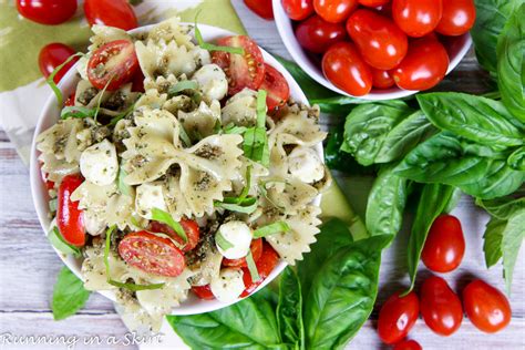 4-ingredient-caprese-pasta-salad-with-pesto-running-in image