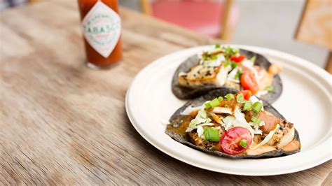grilled-fish-tacos-with-baja-style-chipotle image