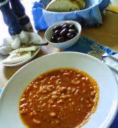recipe-for-fasolada-traditional-greek-bean-soup image