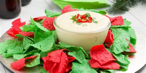 best-christmas-queso-recipe-how-to-make-christmas-queso image
