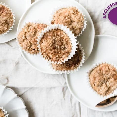 gluten-free-apple-cinnamon-crumb-muffins image