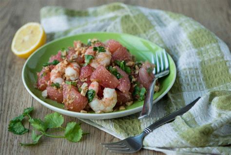 thai-shrimp-pomelo-salad-chef-sheilla-the-soulful image