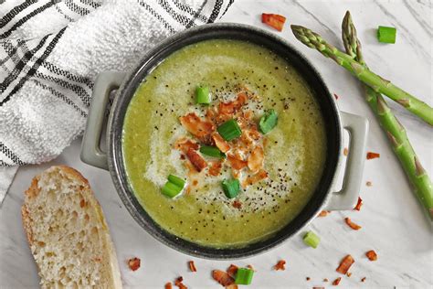 vegan-cream-of-asparagus-soup-recipe-clean-green image