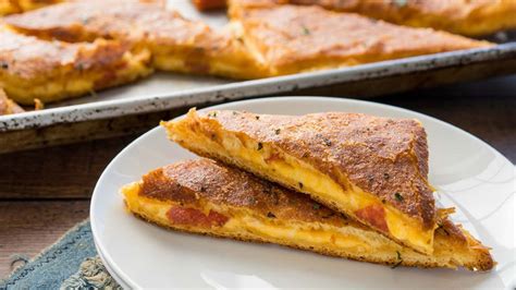 grilled-cheese-pizza-recipe-pillsburycom image