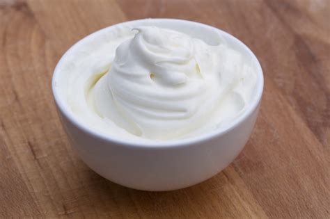what-is-creme-fraiche-a-guide-to-using-creme image