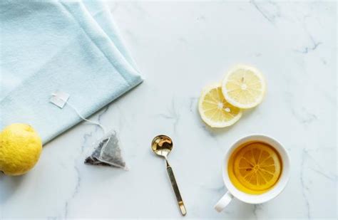 how-to-make-ginger-lemon-and-cinnamon-tea-for image
